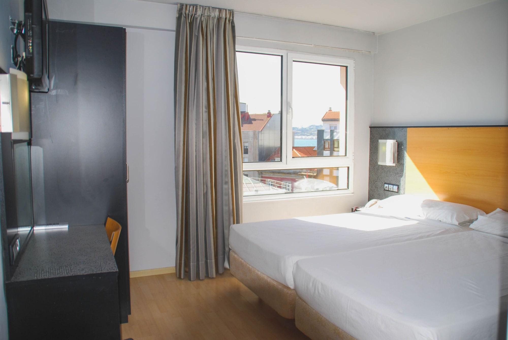 Hotel Faranda Pathos Gijon, Ascend Hotel Collection Bagian luar foto