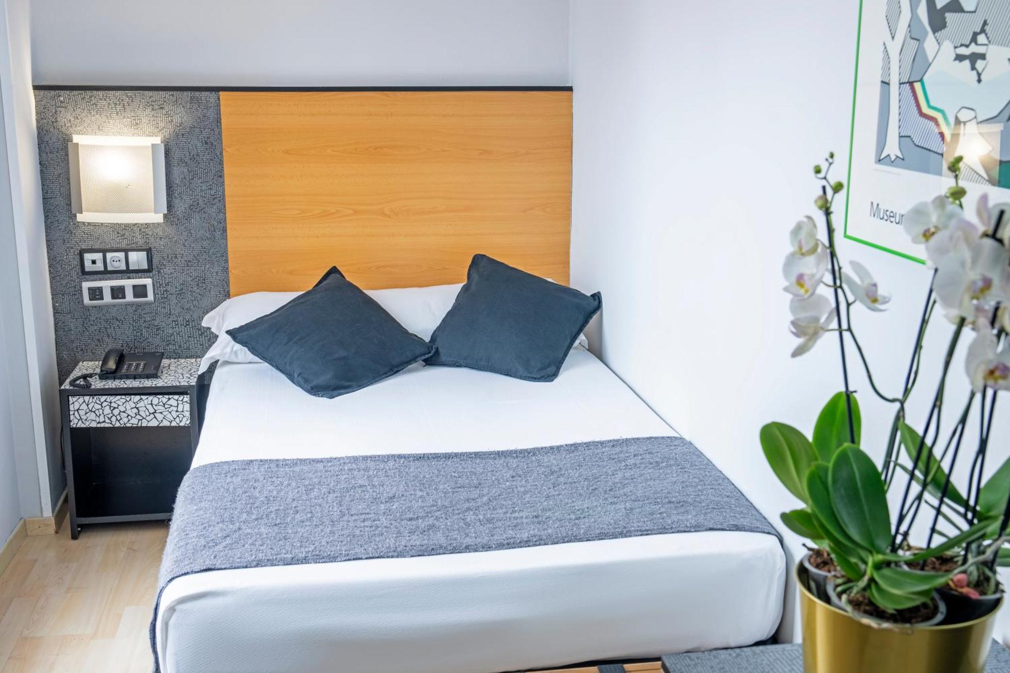 Hotel Faranda Pathos Gijon, Ascend Hotel Collection Bagian luar foto